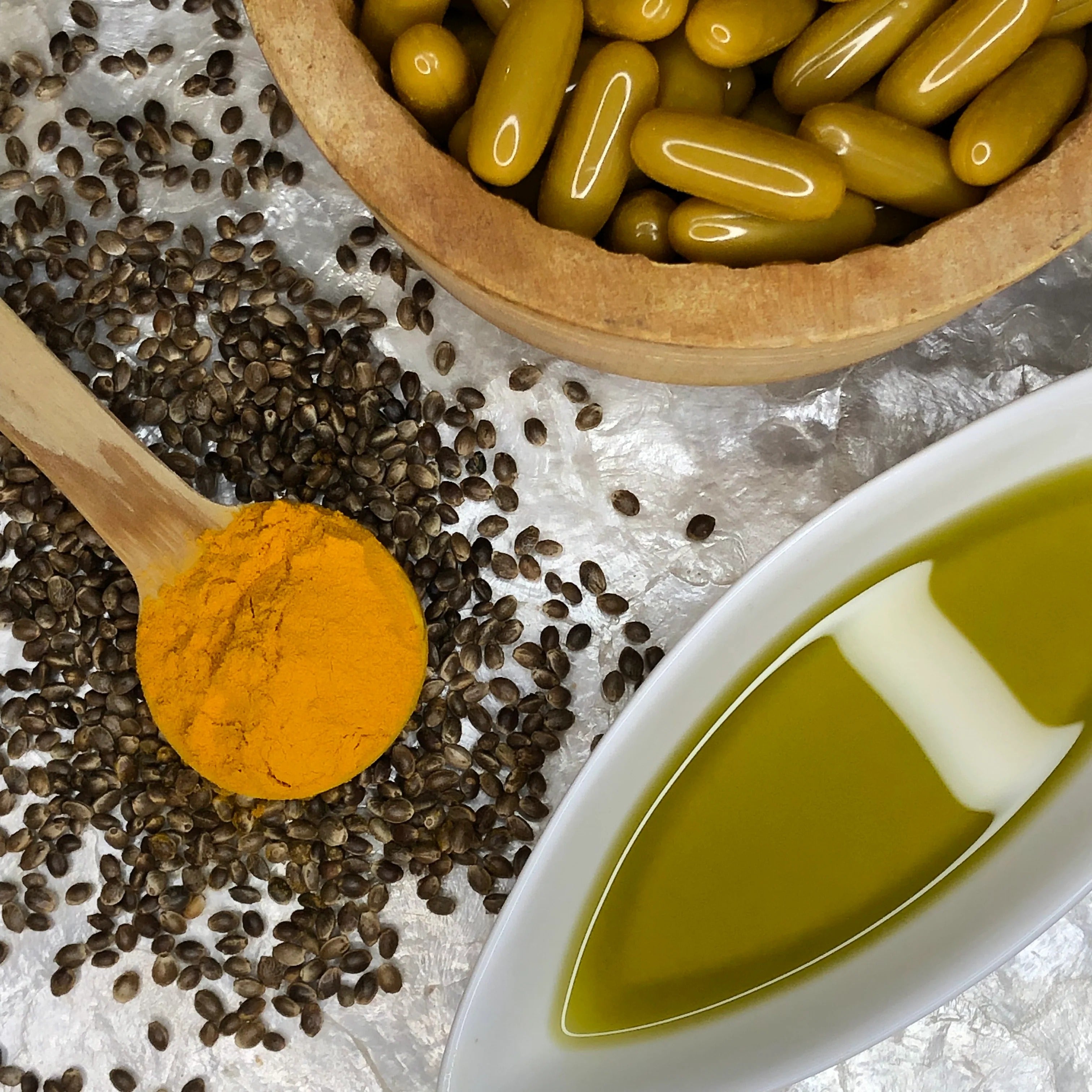 Hemp Seed Oil w Turmeric Capsules - 120Caps