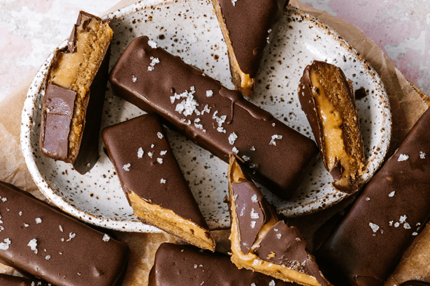 Hemp Protein Peanut Caramel Choc Bars